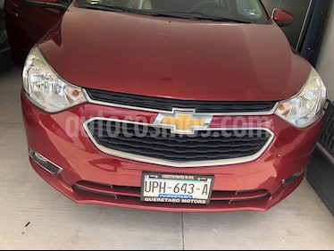 foto Chevrolet Aveo LTZ usado (2018) color Rojo Victoria precio $185,000
