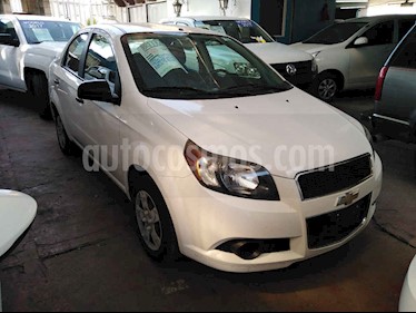 Chevrolet Aveo LS Aa usado (2014) color Blanco precio $99,000