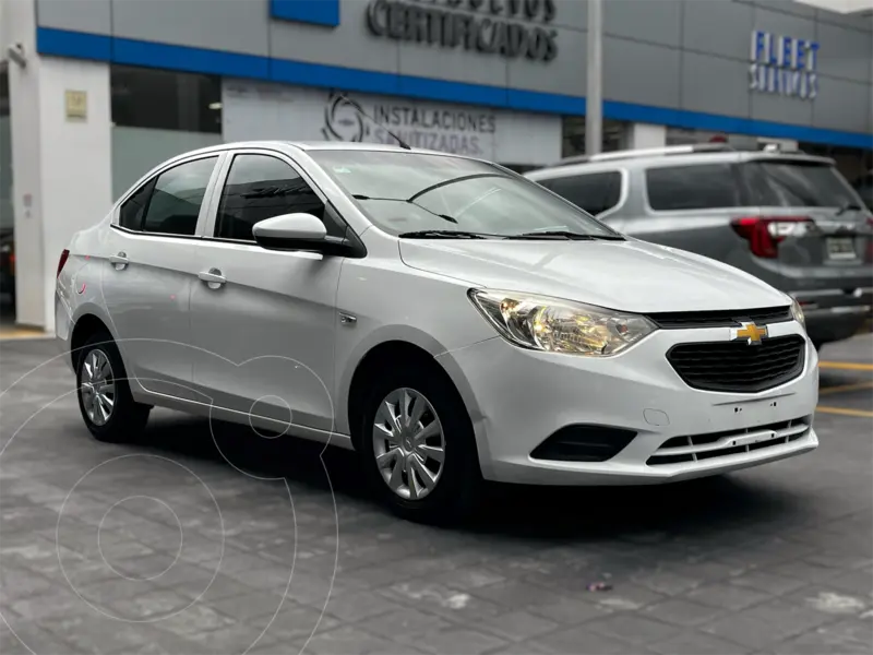 Chevrolet Aveo LS Aut usado (2022) color Blanco precio $210,000