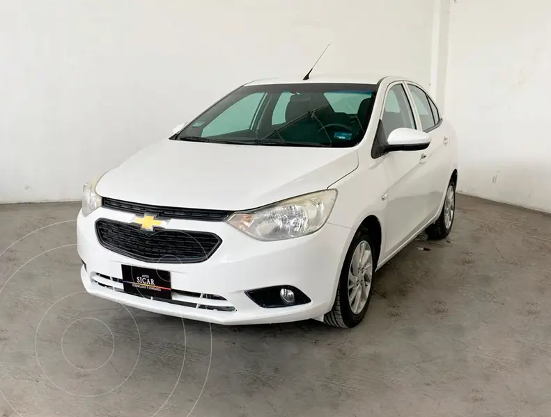 Foto Chevrolet Aveo LT Aut usado (2018) color Blanco precio $159,000