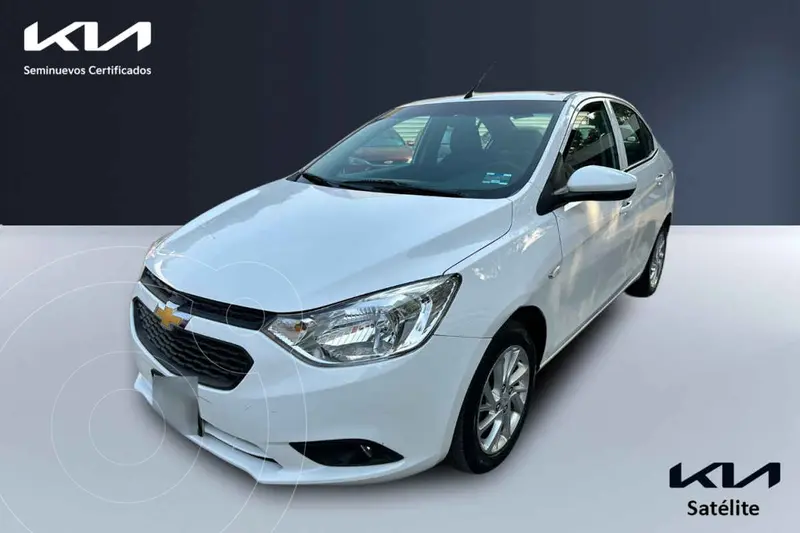 Foto Chevrolet Aveo LT usado (2021) color Blanco precio $259,000