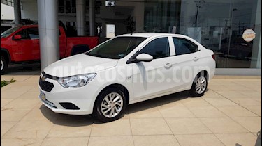Chevrolet Aveo Paq C nuevo color Blanco precio $225,800