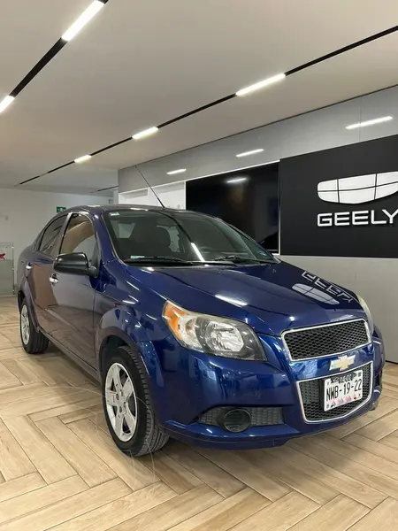 Foto Chevrolet Aveo LT Aut usado (2015) color Azul precio $124,900
