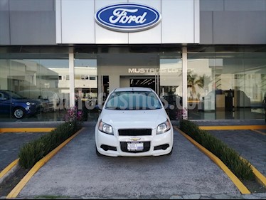 Foto Chevrolet Aveo LS, AUTOMATICO CON A/A, CON RADIO usado (2017) color Blanco precio $114,000