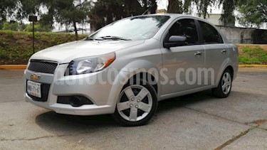 Chevrolet Aveo 4P LT TM5 A/AC. VE CD BLUETOOTH R-15 usado (2013) color Plata precio $99,500
