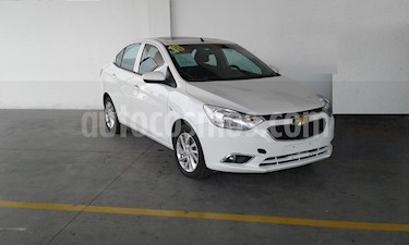 foto Chevrolet Aveo Paq C usado (2018) color Blanco precio $215,000