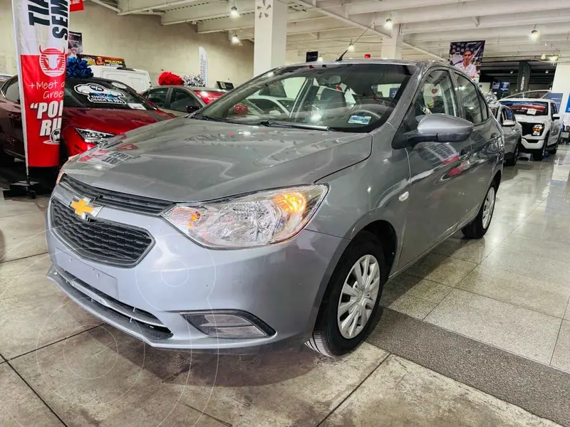 Foto Chevrolet Aveo LS usado (2023) color Gris precio $210,000