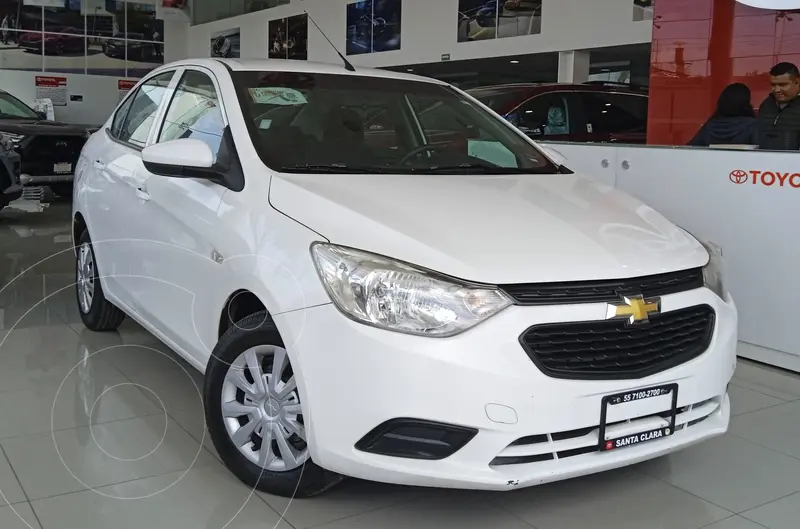 Foto Chevrolet Aveo LS Aut usado (2022) color Blanco precio $189,000