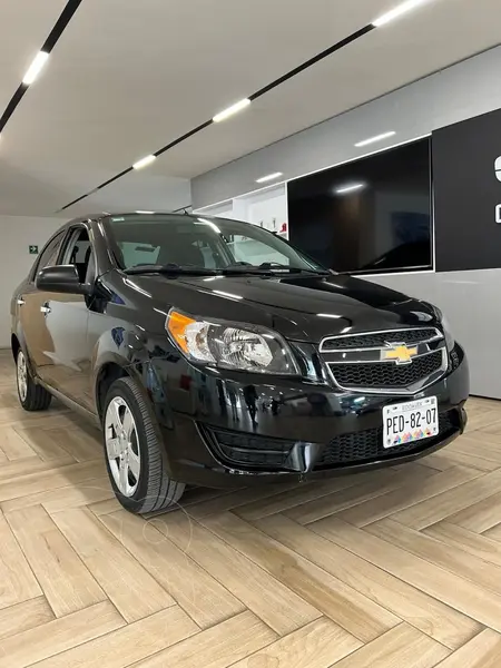 Foto Chevrolet Aveo LT Aut usado (2018) color Negro precio $159,000