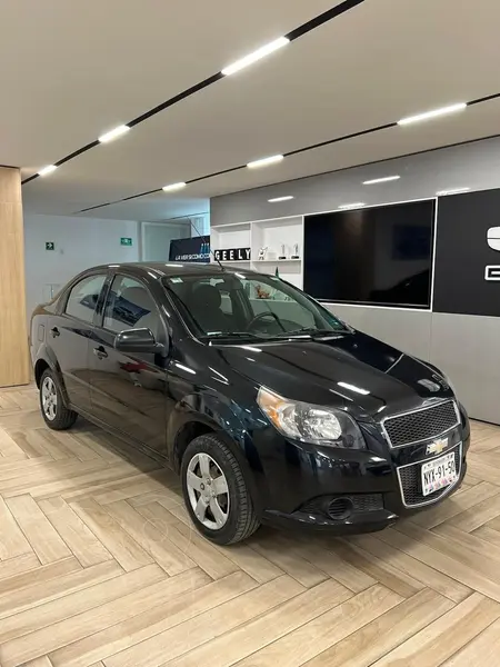 Foto Chevrolet Aveo LS Aut usado (2014) color Negro precio $124,000