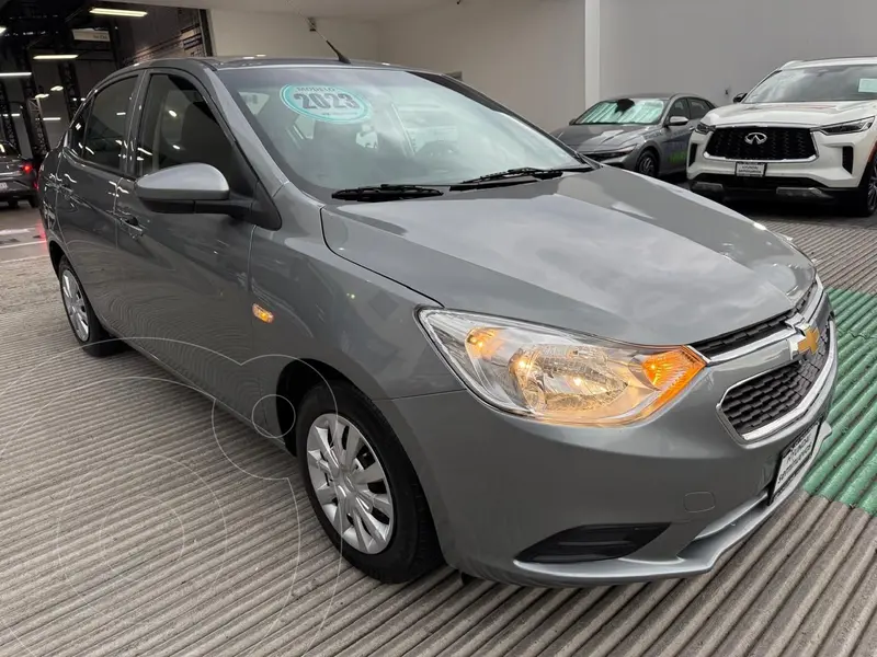 Foto Chevrolet Aveo LS usado (2023) color Gris financiado en mensualidades(enganche $94,050 mensualidades desde $3,957)