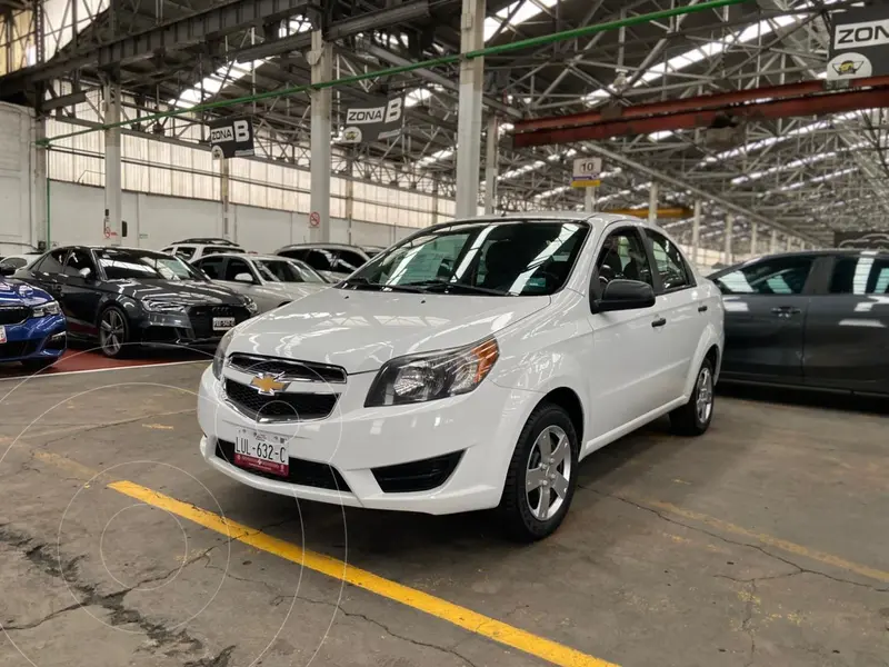 Foto Chevrolet Aveo LS usado (2018) color Blanco financiado en mensualidades(enganche $45,000 mensualidades desde $4,375)