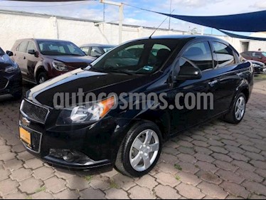 foto Chevrolet Aveo 4P LS TA A/AC CD R-14 usado (2016) color Negro precio $140,000