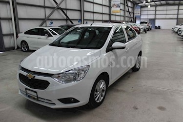 foto Chevrolet Aveo LT D AT usado (2020) color Blanco precio $199,900