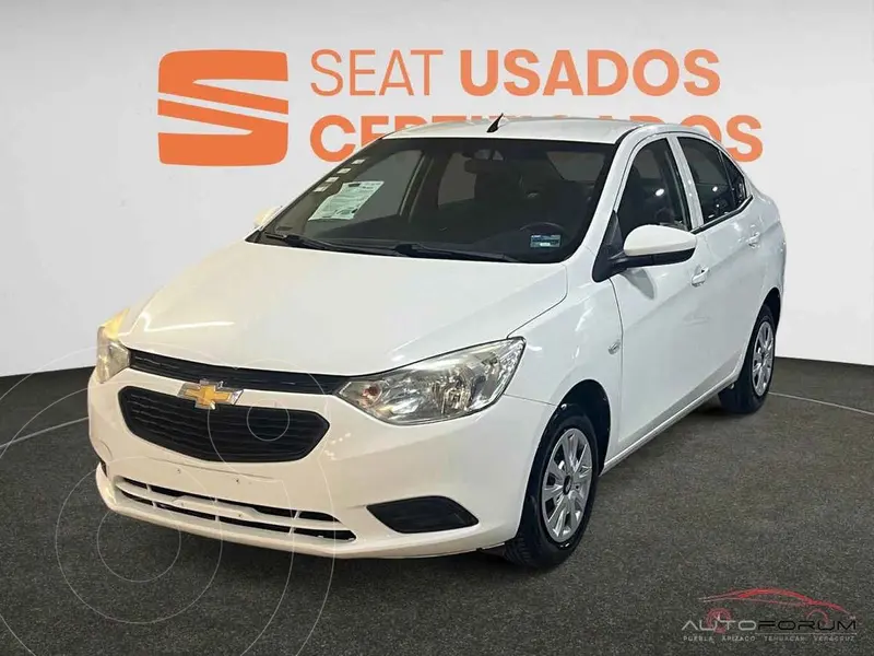 Foto Chevrolet Aveo Paq A usado (2020) color Blanco financiado en mensualidades(enganche $58,833 mensualidades desde $5,154)