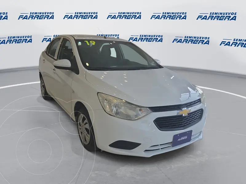 Foto Chevrolet Aveo LS usado (2019) color Blanco financiado en mensualidades(enganche $45,050 mensualidades desde $3,737)