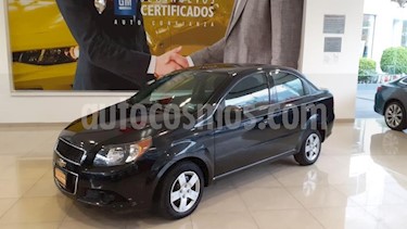 foto Chevrolet Aveo 4P LS TA A/AC CD R-14 usado (2015) color Negro precio $125,900