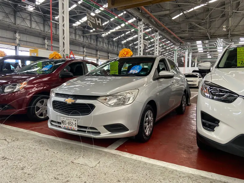 Foto Chevrolet Aveo LT usado (2019) color Plata financiado en mensualidades(enganche $55,000 mensualidades desde $5,250)