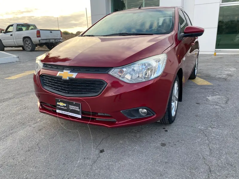Foto Chevrolet Aveo LT usado (2020) color Rojo precio $215,000