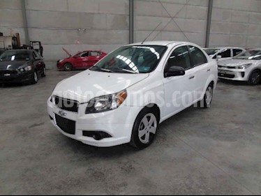 Chevrolet Aveo 4p LT L4/1.6 aut usado (2014) color Blanco precio $43,000