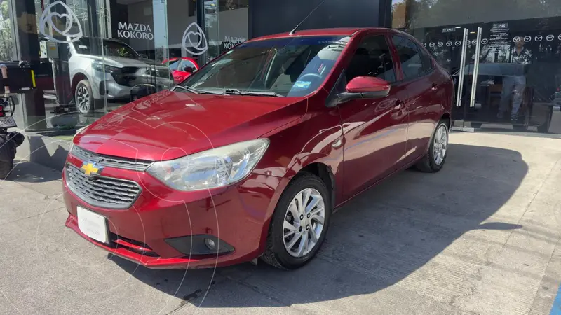Foto Chevrolet Aveo LT usado (2022) color Rojo precio $214,000