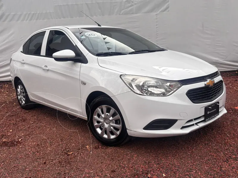 Foto Chevrolet Aveo LS usado (2020) color Blanco precio $185,000