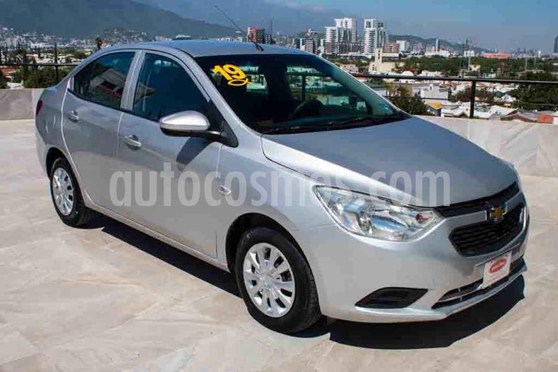 Foto Chevrolet Aveo LT Aut usado (2019) color Plata precio $157,700