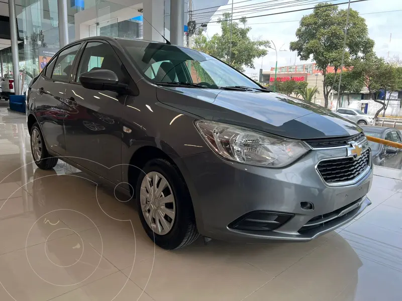 Foto Chevrolet Aveo LS usado (2022) color Gris precio $209,000