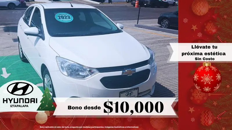 Foto Chevrolet Aveo LS Aut usado (2023) color Blanco financiado en mensualidades(enganche $87,738 mensualidades desde $3,692)