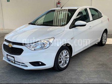 Chevrolet Aveo LT D AT usado (2020) color Blanco precio $204,900