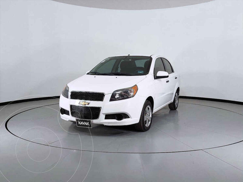 Foto Chevrolet Aveo LT Bolsas de Aire y ABS (Nuevo) usado (2015) color Blanco precio $145,999