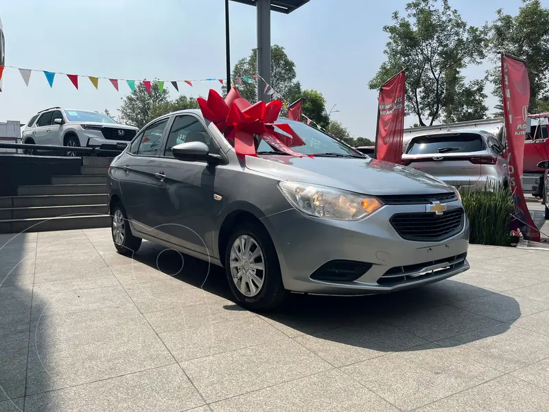 Foto Chevrolet Aveo LS usado (2023) color Gris financiado en mensualidades(enganche $90,706 mensualidades desde $3,816)
