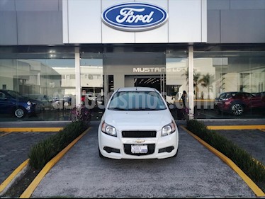 foto Chevrolet Aveo LT Aut usado (2017) color Blanco precio $132,000