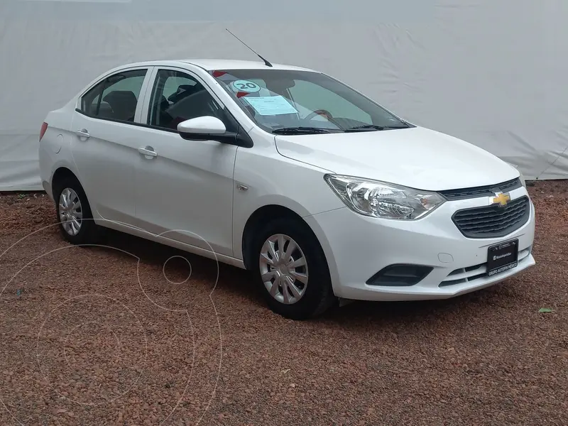 Foto Chevrolet Aveo LS usado (2020) color Blanco precio $189,900