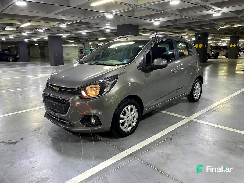 Foto Chevrolet Beat Hatchback LTZ usado (2018) color Gris precio $148,000