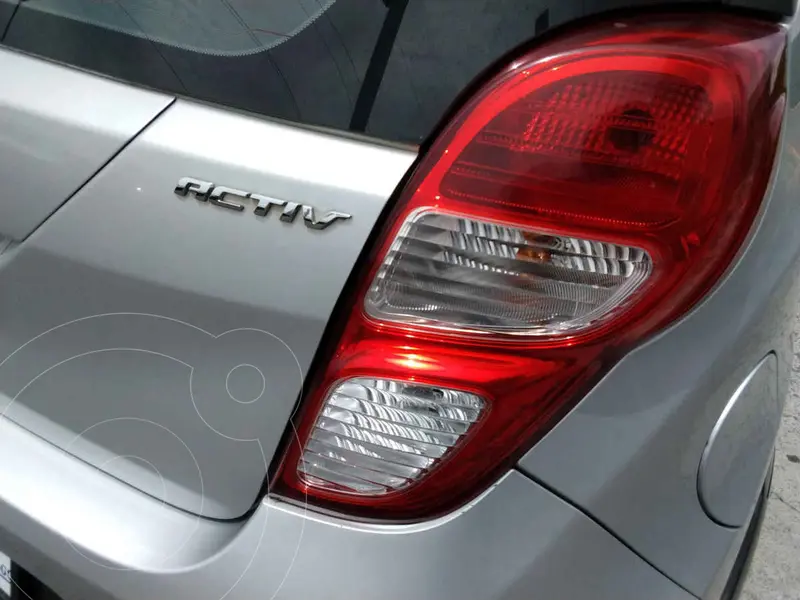 chevrolet beat-hatchback