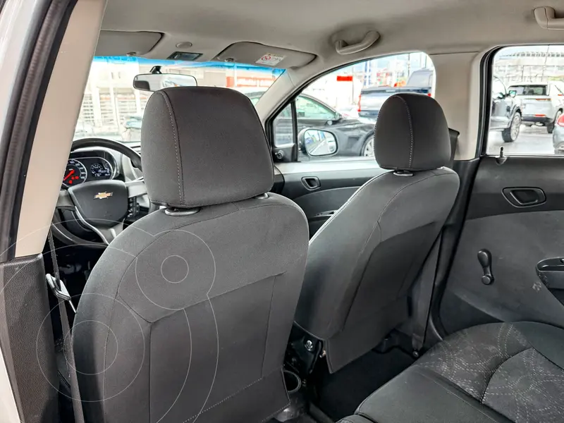 chevrolet beat-hatchback