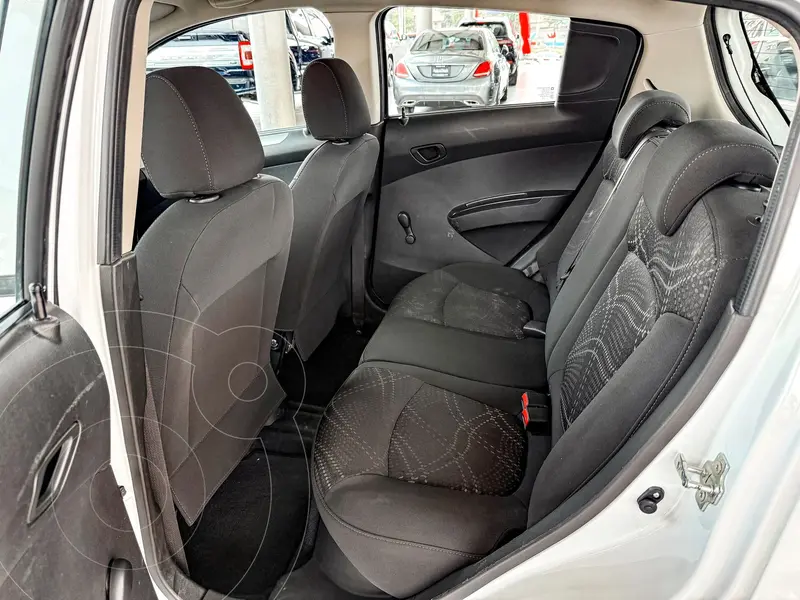 chevrolet beat-hatchback