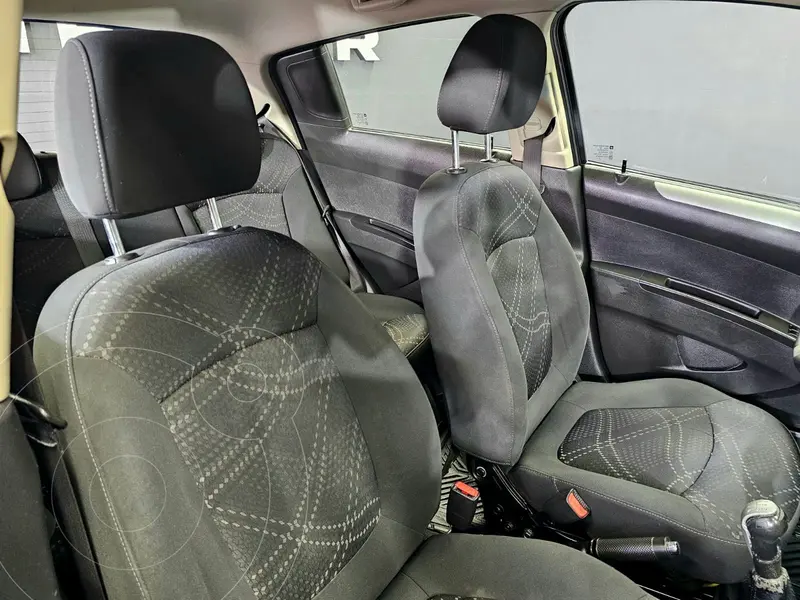 chevrolet beat-hatchback