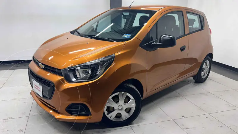 Foto Chevrolet Beat Notchback LT usado (2020) color Naranja financiado en mensualidades(enganche $40,700 mensualidades desde $4,015)