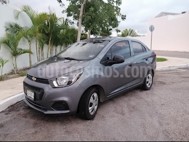 foto Chevrolet Beat LT Sedán usado (2019) color Gris Titanio precio $139,000