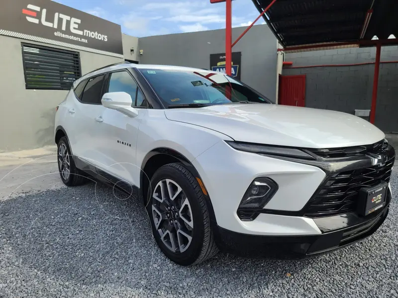 Foto Chevrolet Blazer RS usado (2023) color Blanco precio $699,900