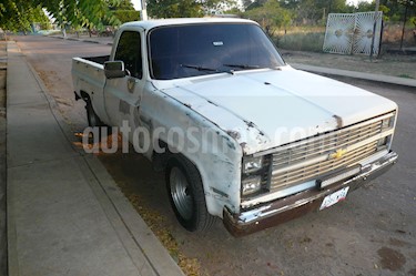 Foto venta carro usado Chevrolet C 10 Big 10 Pick-Up L6 4.9 12V (1983) color Blanco