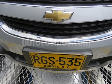 foto Chevrolet Captiva Sport 2.4L usado (2011) color Plata precio $33.900.000