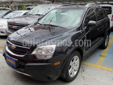 foto Chevrolet Captiva Sport 2.4L usado (2011) color Gris Oscuro precio $33.900.000
