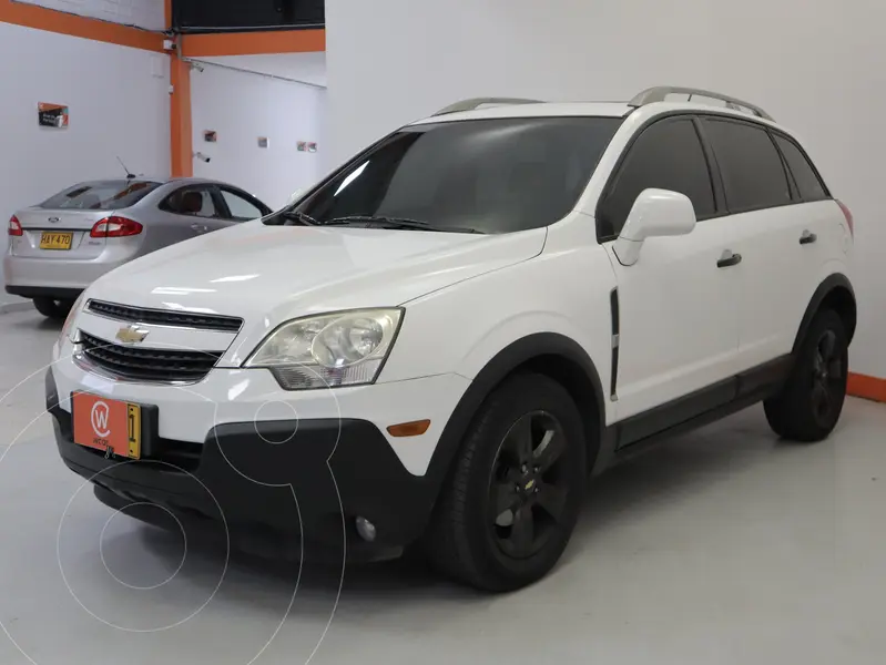 Foto Chevrolet Captiva Sport 2.4L LS Full usado (2014) color Blanco precio $30.990.000