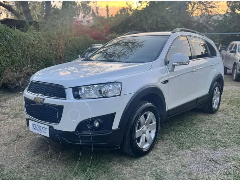 Foto Chevrolet Captiva LS 4x2 usado (2016) color Blanco precio $17.900.000