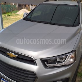 Foto Chevrolet Captiva LS 4x2 usado (2017) color Gris Claro precio $880.000