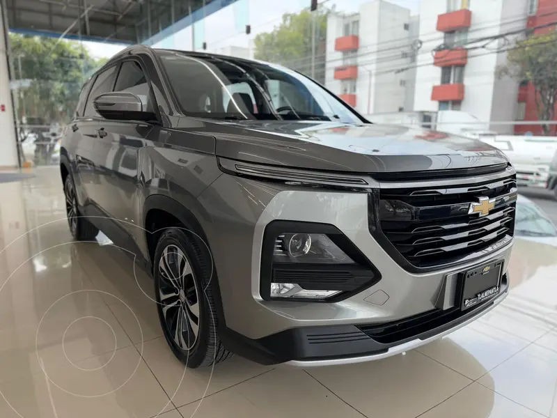 Foto Chevrolet Captiva Premier usado (2023) color plateado precio $349,000
