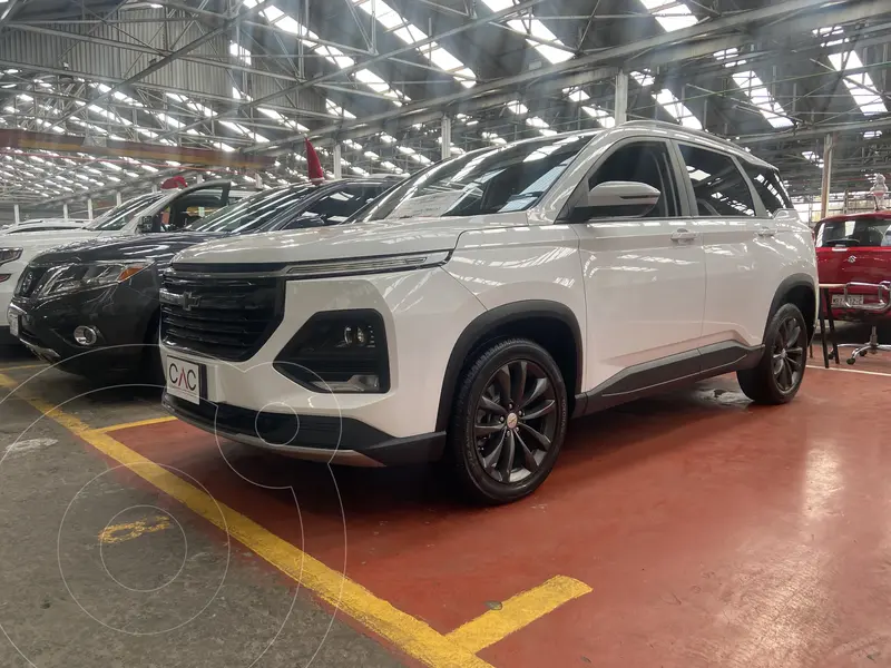 Foto Chevrolet Captiva LT 5 pas usado (2023) color Blanco financiado en mensualidades(enganche $91,650 mensualidades desde $9,776)